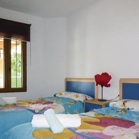 Awesome In W/ Outdoor Swimming Pool, Wifi And Outdoor Swimming Pool
